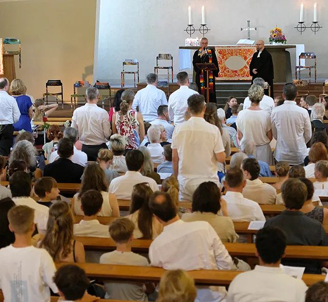Besucher der Konfirmation