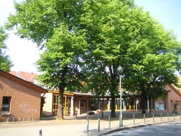 Kirche im Wiesdorfer Str. 13