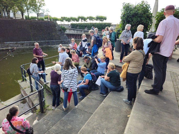 Titelbild Flussgeschichte 2023-3 - „Mitten in die Metropole“