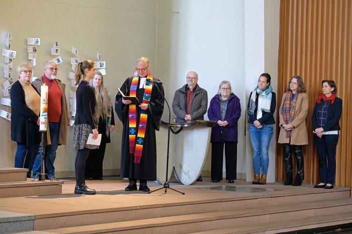 Titelbild Einführung Laura Brand